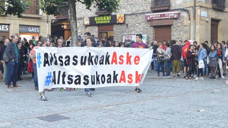 Altsasuko gazteen atxiloketak salatzeko, manifestazioa
