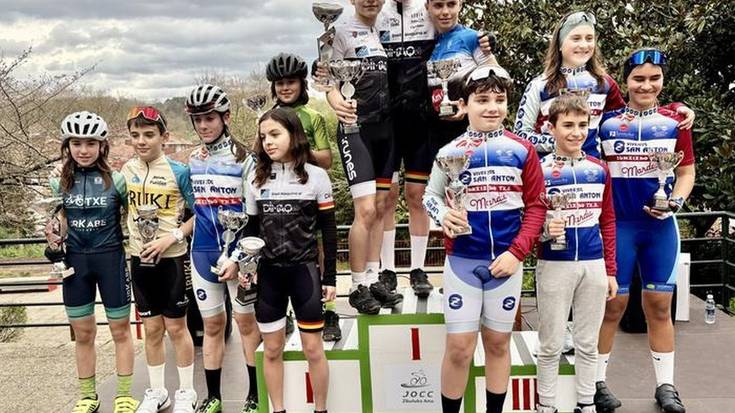 Eskola mailako lasterketa, txirrindularitzan