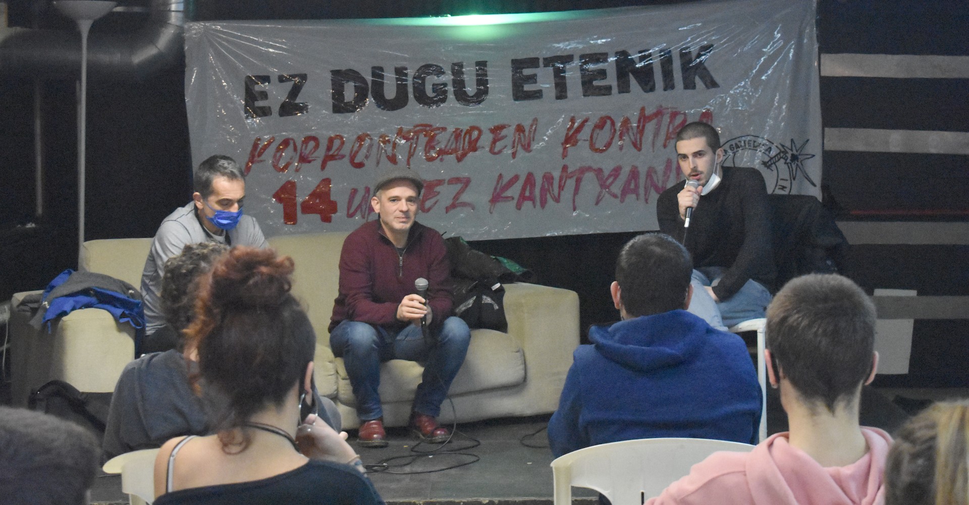 Kontrakantxaren 15garren urteurrenaren bueltan, bertso afaria, kalejira, kontzertuak eta beste asko
