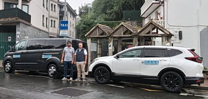 Gaurtik irrati bidezko taxi zerbitzua, martxan