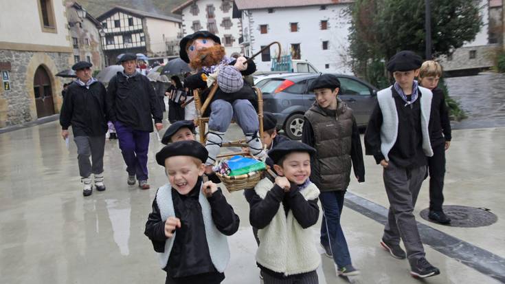 Jaialditik tailerrera, Olentzeroren etorrera 