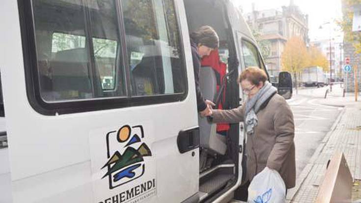 Urtetik urtera gehiago erabiltzen da 
enkarguak egiteko furgoneta zerbitzua