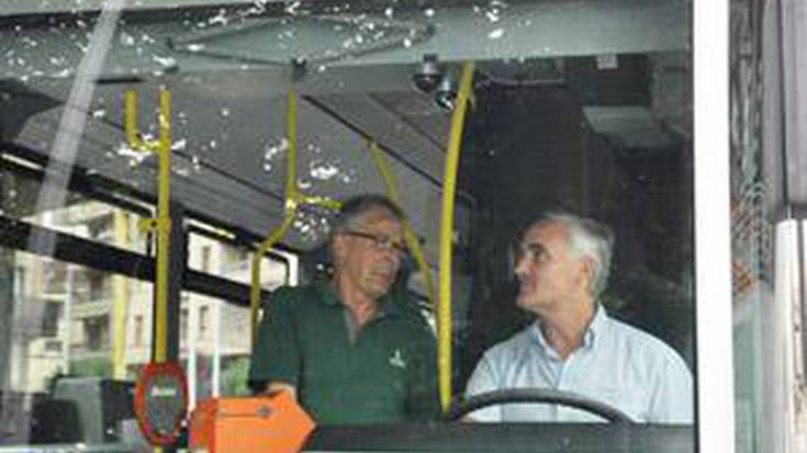 Garayarko autobusak gauez ibiliko dira berriro, enpresak eta langileek akordioa sinatuta