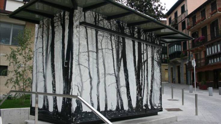 Lehiaketan berriz, Zinkoeneako  kioskoa