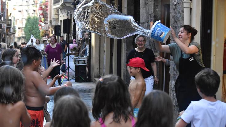 Ur festa Kaxkoan, Hernaniko udalekuetan