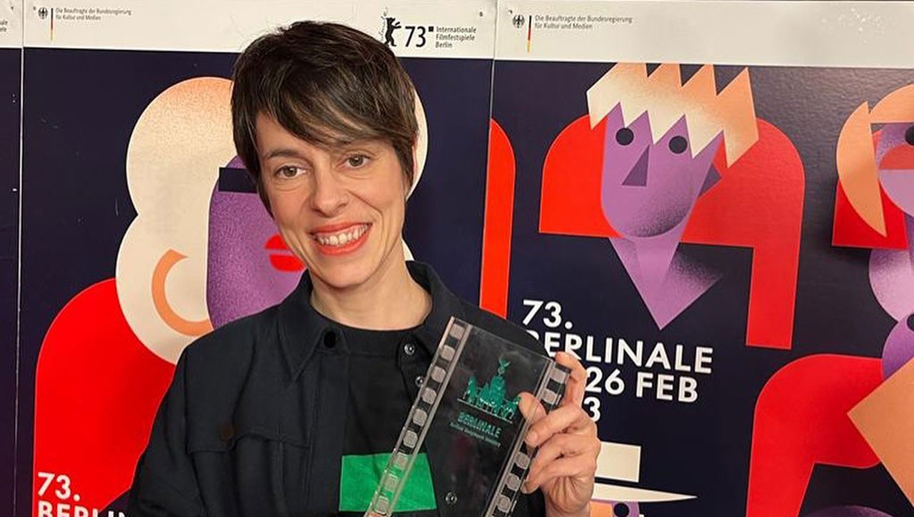 Estibaliz Urresolaren '20.000 especies de abejas' filmak hiru sari irabazi ditu, Berlinale Zine Jaialdian