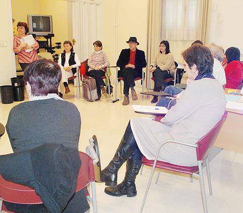 Zaborren tratamenduari buruzko hitzaldia bihar eta bilera larunbatean