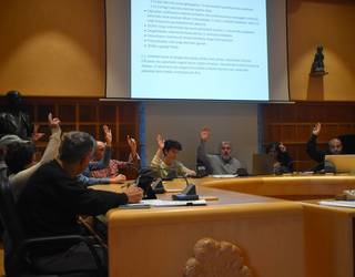 Autobusen inguruko eztabaida protagonista, Astigarragako Plenoan