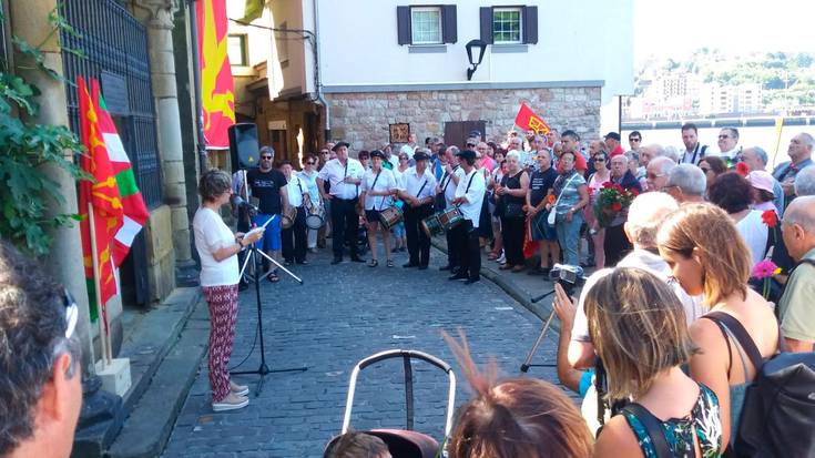 Hernaniarrak  tartean, Pasai Donibanen