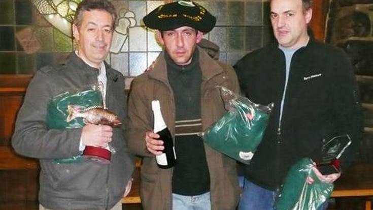 Dani Calvo txapeldun, 3 arrainekin