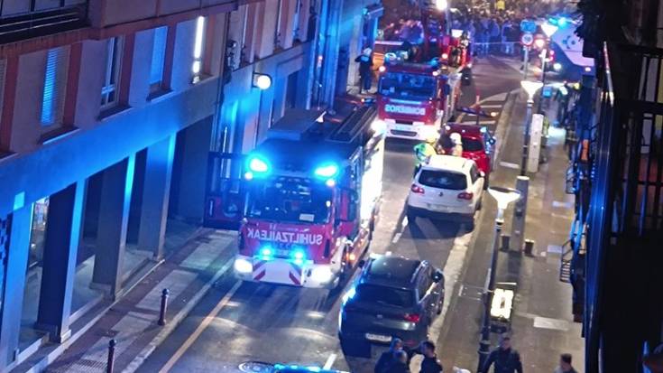 Sustoan geratu zen Nafar kaleko sutea