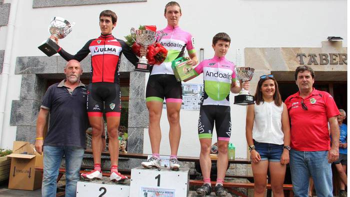 Amonarriz podiumean, berriz