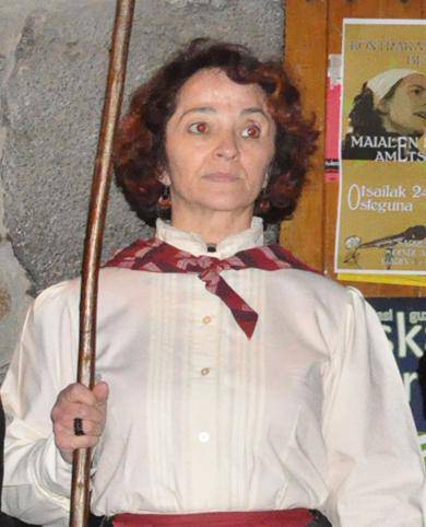 ‘Santa Barbara’ eta ‘Xalaparta’ himnoak, interneten
